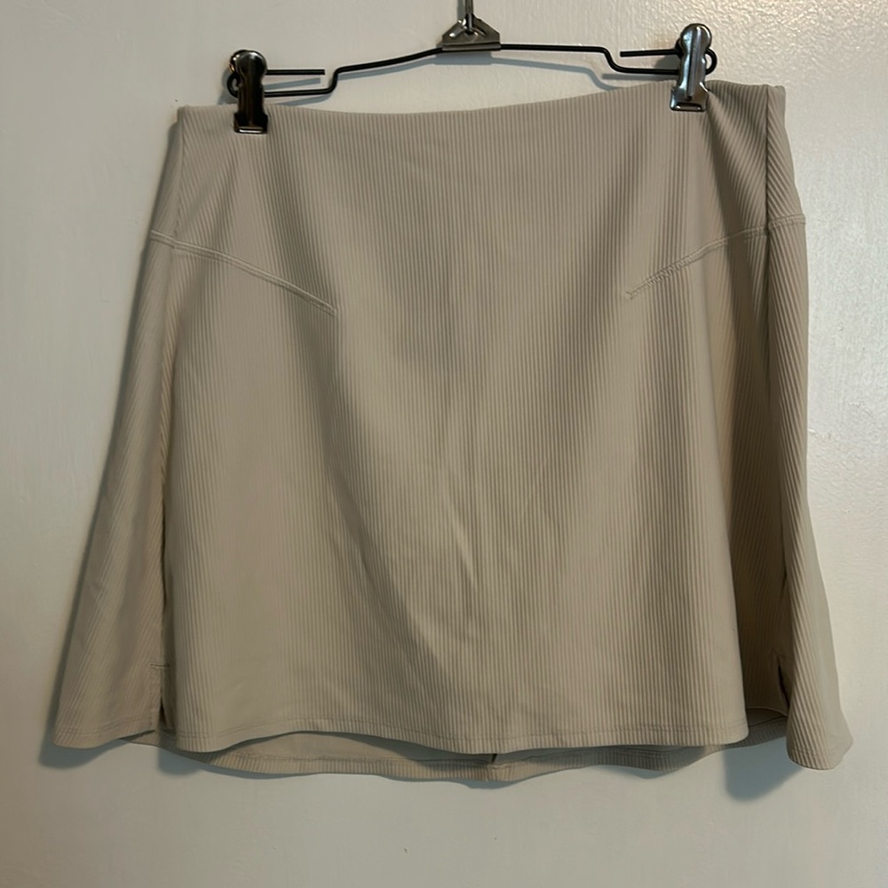 Old navy ribbed skort